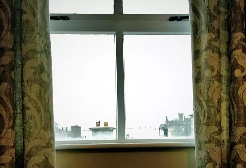 فندق Zuni Townhouse