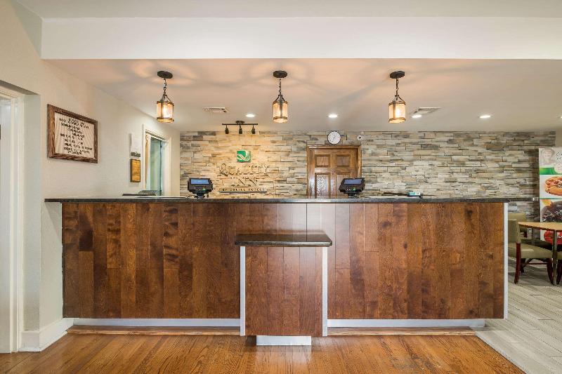 Szálloda Quality Inn Tulsa Central