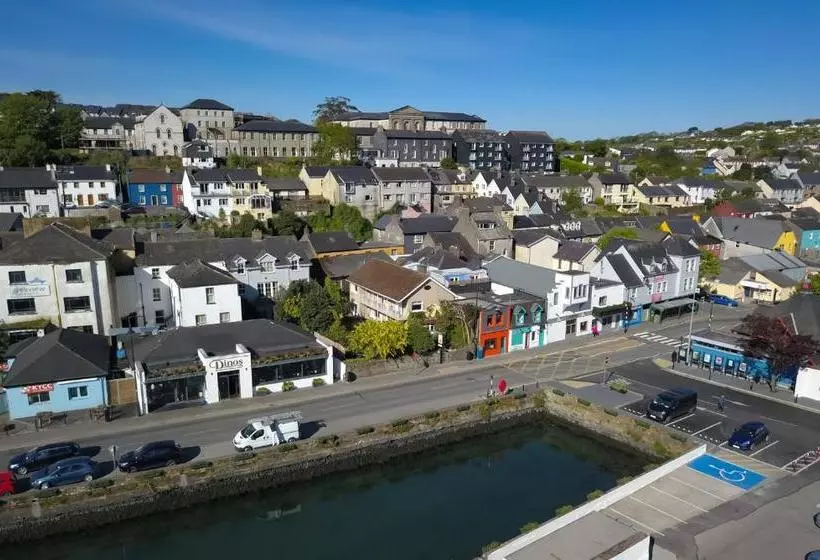 Отель Pier House