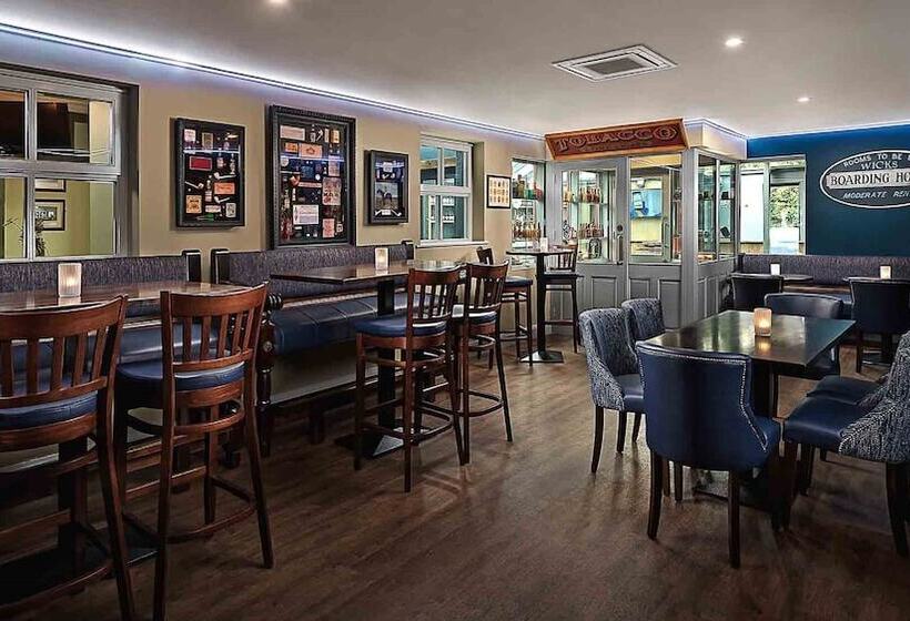 Отель Shannon Springs