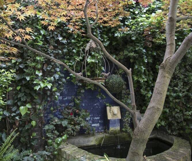 Vancouver Hotel And Studios