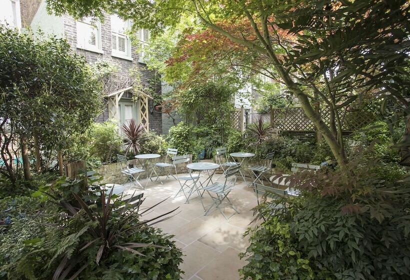 Vancouver Hotel And Studios