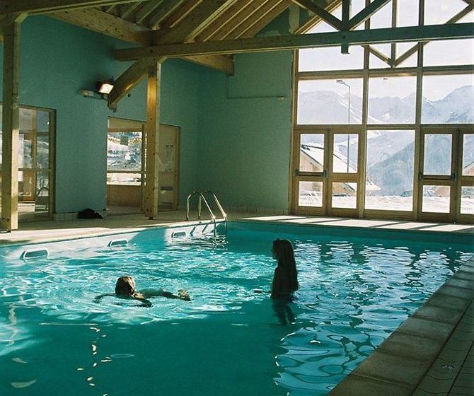 اقامتگاه Madame Vacances Appartements Et Chalets La Fontaine Du Roi