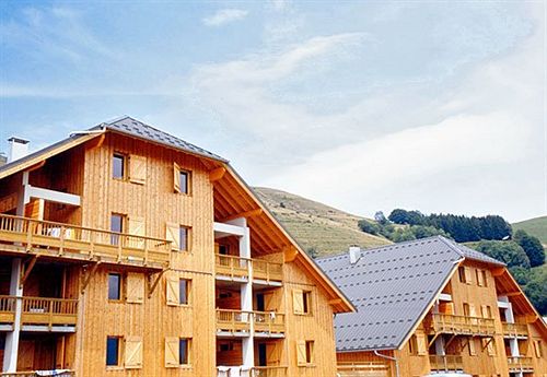 اقامتگاه Madame Vacances Appartements Et Chalets La Fontaine Du Roi