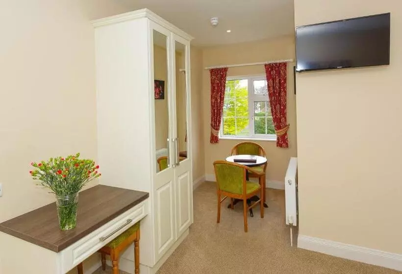 Pensione Ashville House