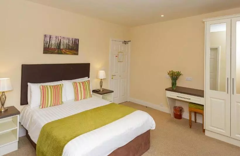 Pensione Ashville House