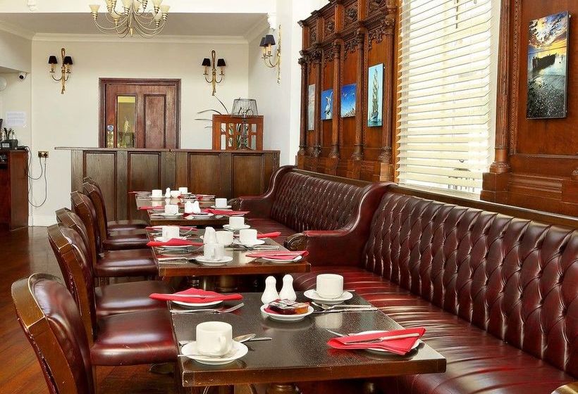 בית מלון כפרי The Sands