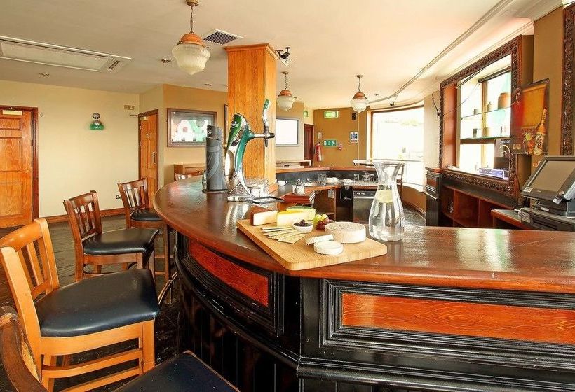 בית מלון כפרי The Sands