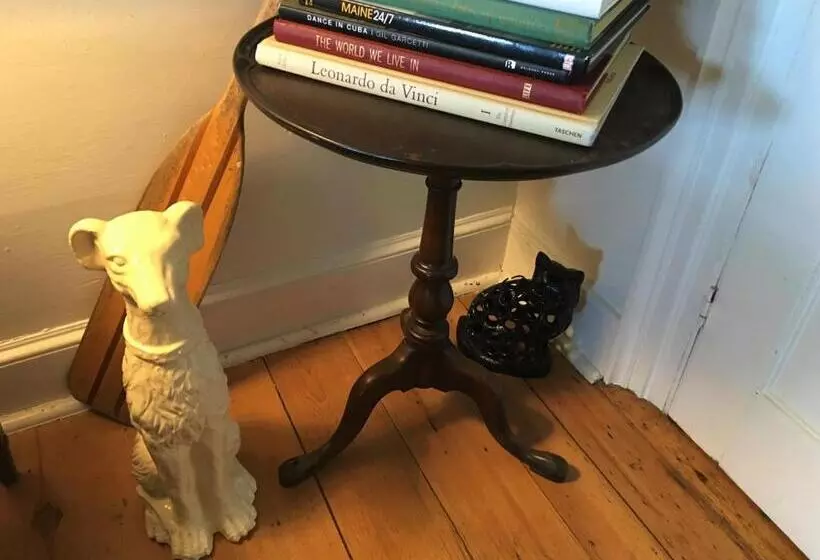 Retkeilymaja Center Lovell Inn