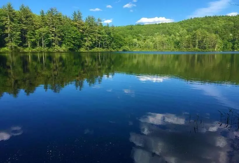 Retkeilymaja Center Lovell Inn