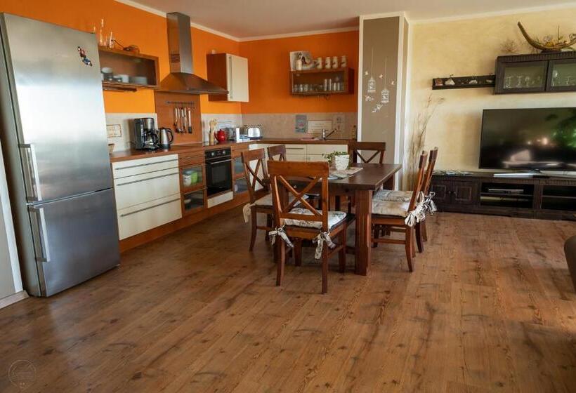 Общежитие Die Triniushütte Thüringens Schönste Aussicht