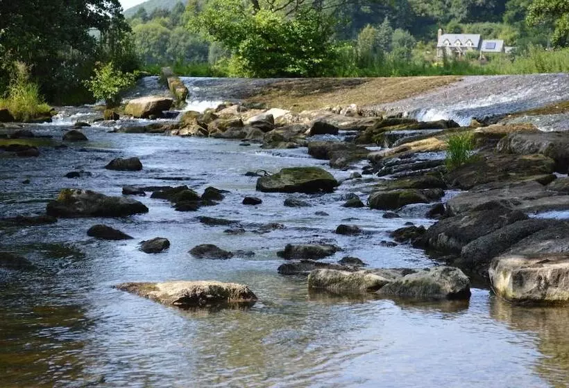 Retkeilymaja Riverside Inn, Aymestrey