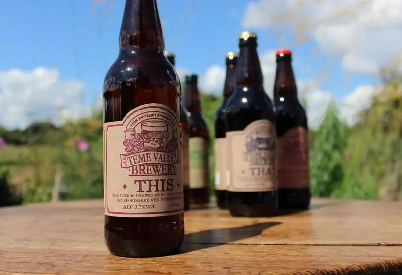 ユースホステル The Talbot At Knightwick