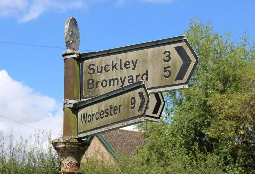 ユースホステル The Talbot At Knightwick