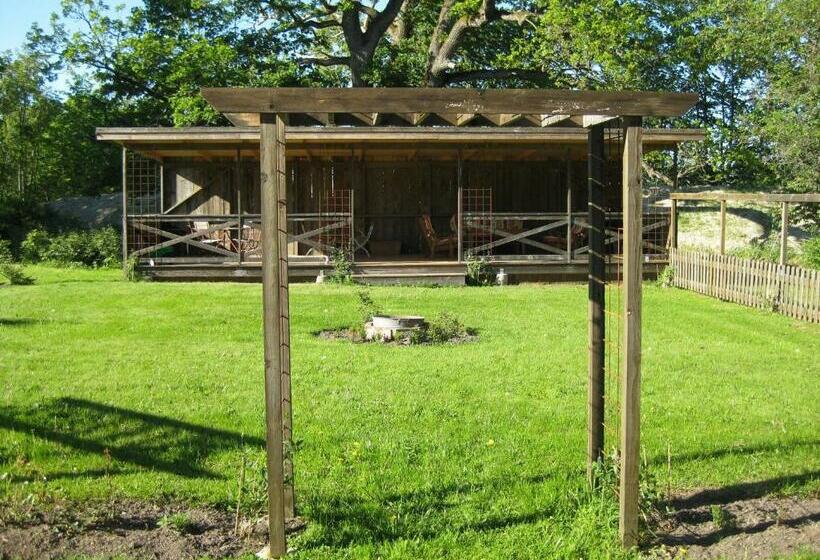 Bäcks Bed & Breakfast