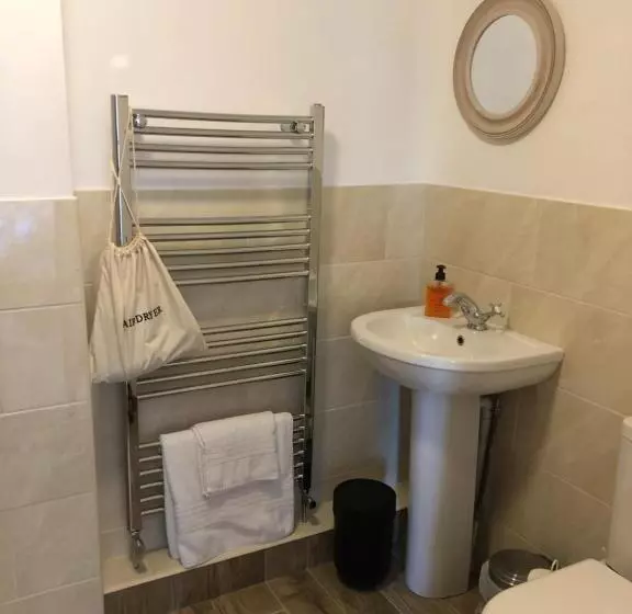 Aamiaismajoitus (B&B) Astwell Mill