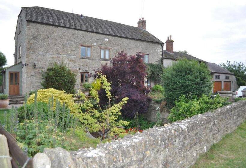 Bed and Breakfast Astwell Mill