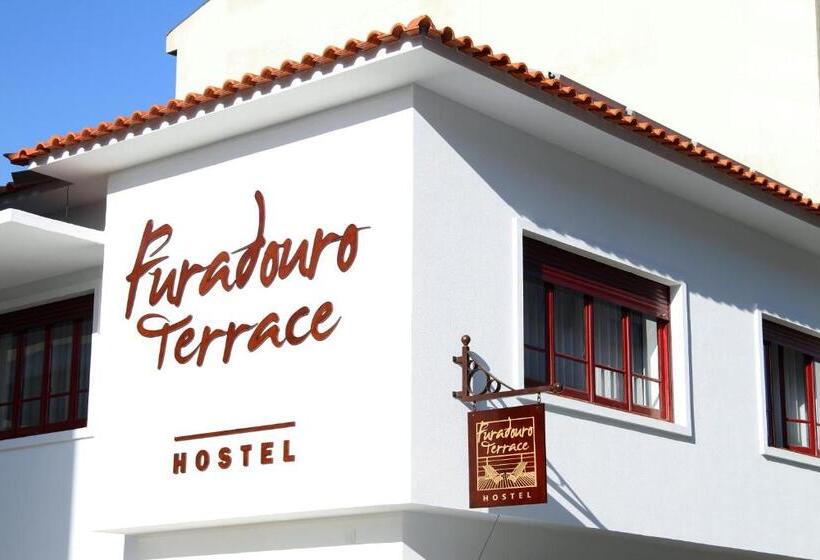 ベッドアンドブレックファースト Furadouro Terrace Hostel