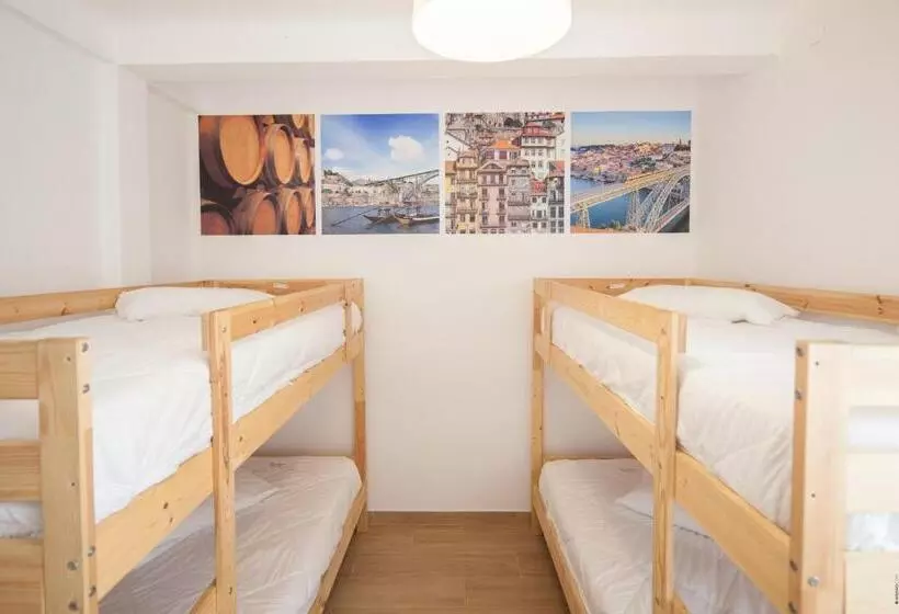 Aamiaismajoitus (B&B) Furadouro Terrace Hostel