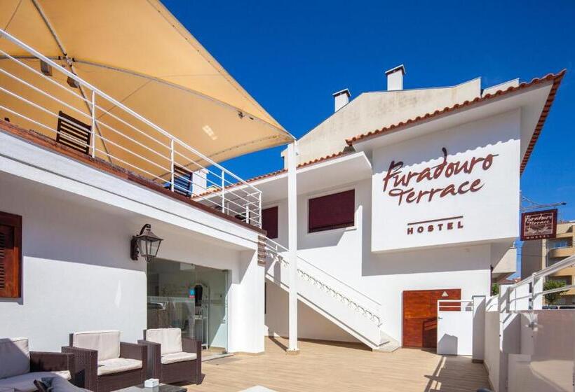 ベッドアンドブレックファースト Furadouro Terrace Hostel