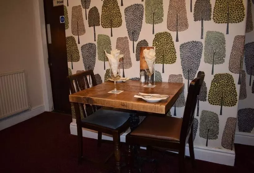 Aamiaismajoitus (B&B) The Fountain