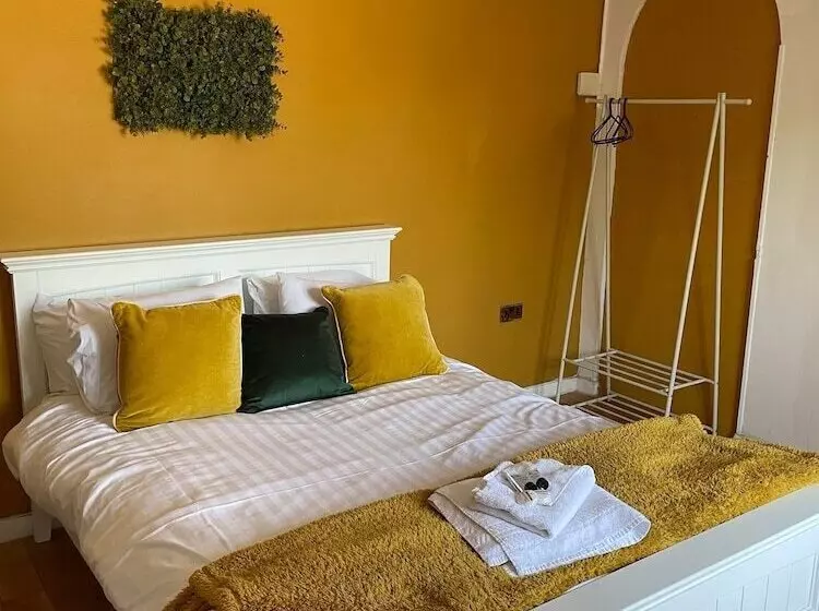 Aamiaismajoitus (B&B) The Fountain