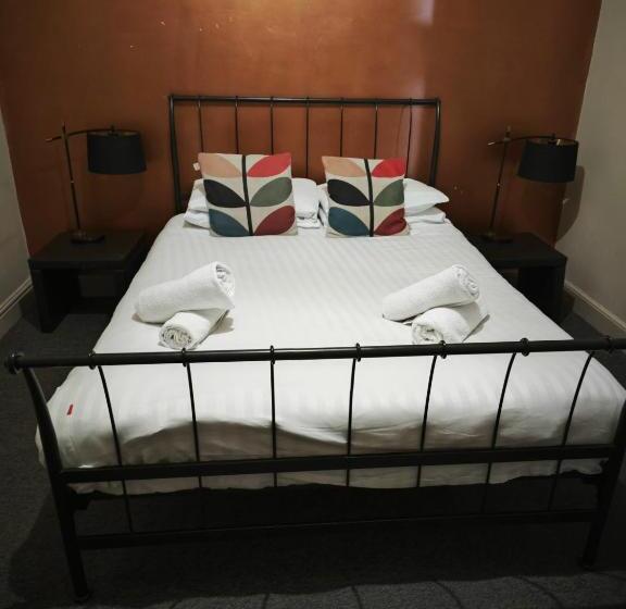 مبيت وإفطار The Fountain