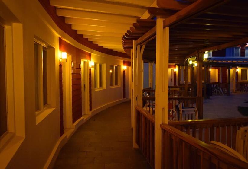 Club De Mar Terrazas Cayastá