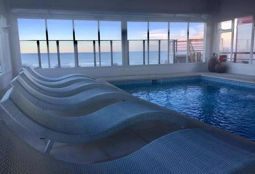 Club De Mar Terrazas Cayastá