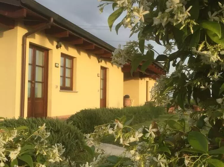 ホテル Agriturismo Le Rondinelle