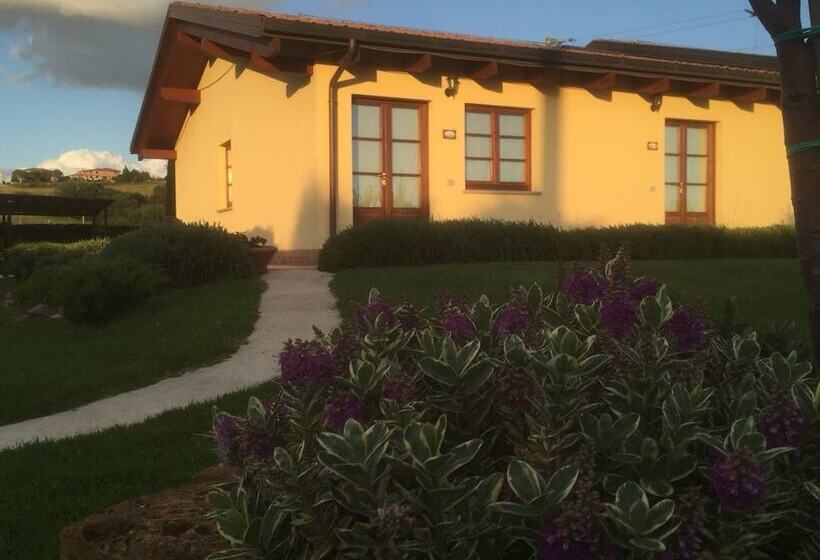 ホテル Agriturismo Le Rondinelle