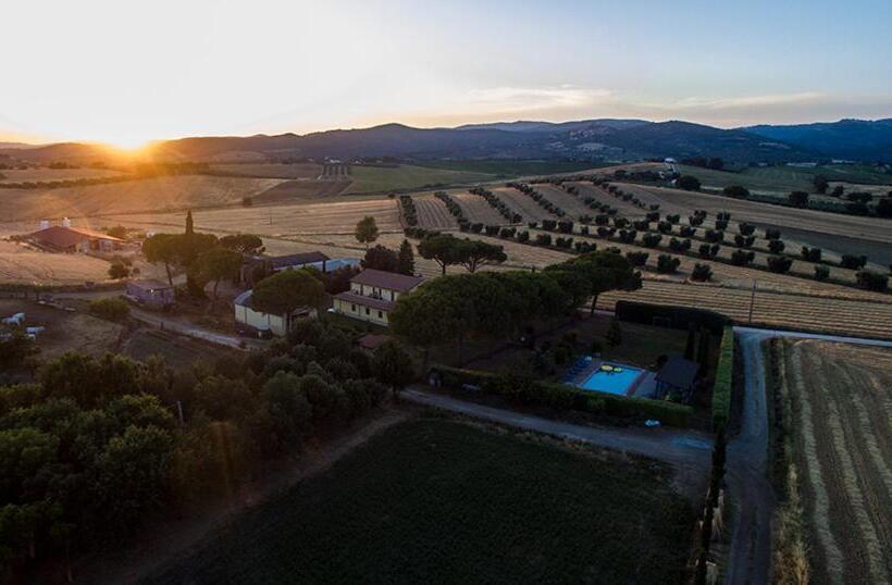 ホテル Capracotta