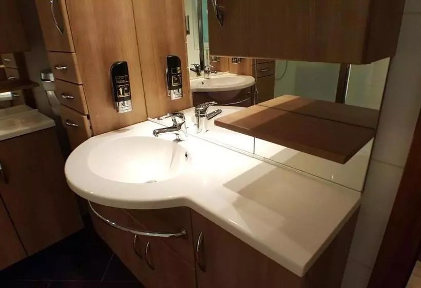 ホテル Gasthof Klug Zum Ehrensepp