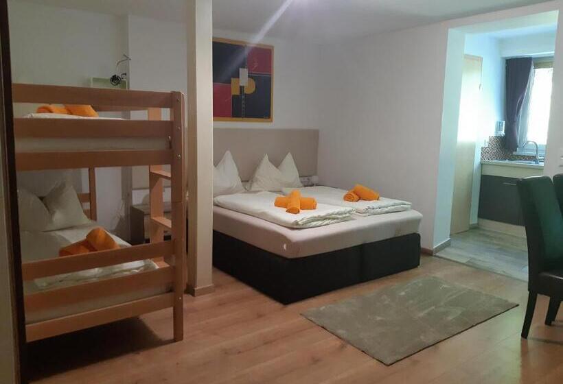 酒店 Gasthof Klug Zum Ehrensepp