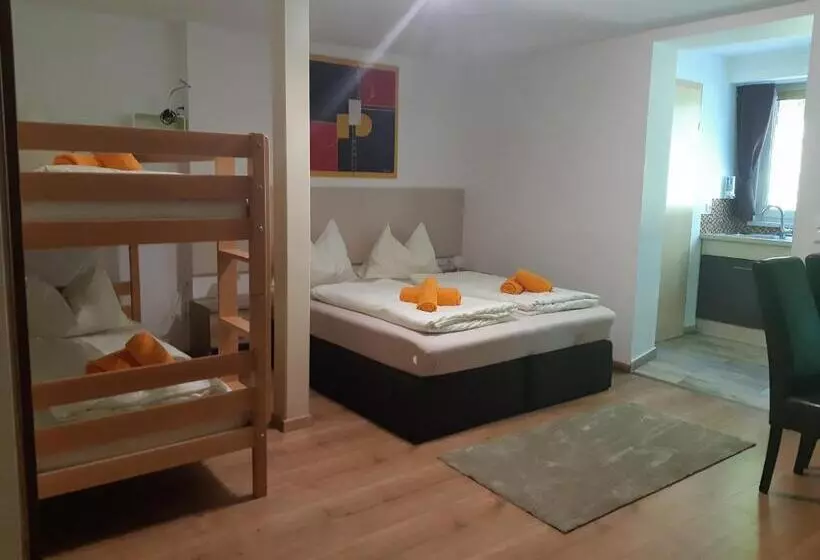 ホテル Gasthof Klug Zum Ehrensepp