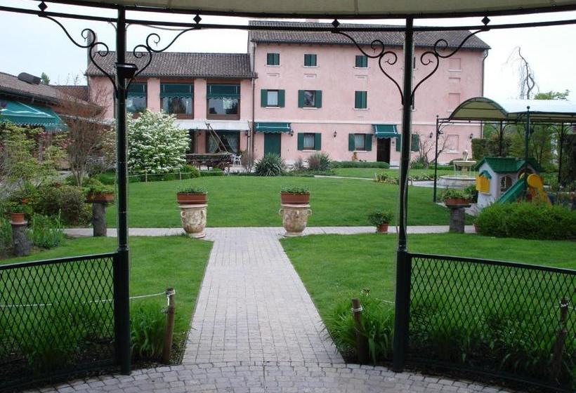 Отель Osteria Alla Pasina