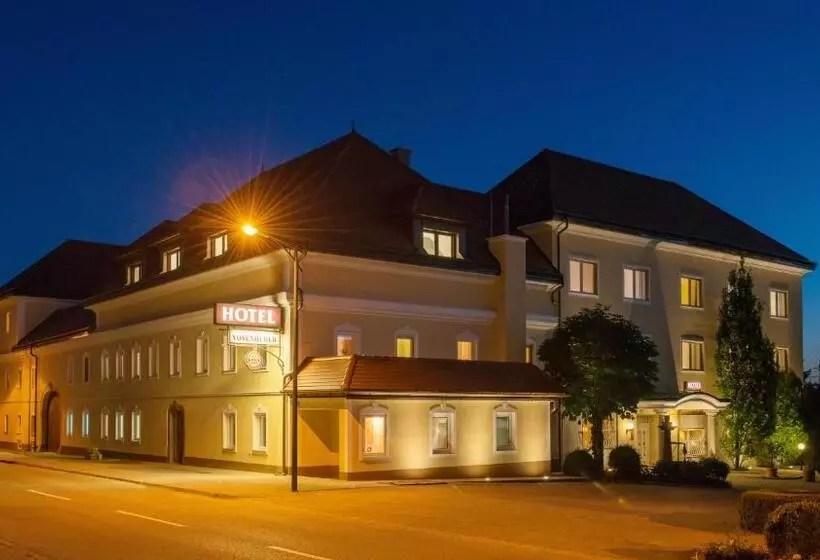 Hotelli Vösenhuber