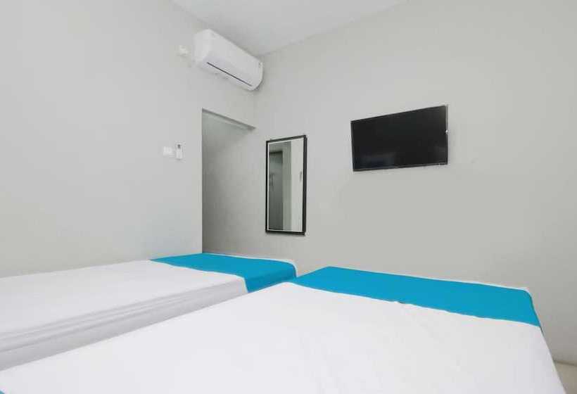 Hotelli Airy Syariah Prambanan Km 21 Klaten