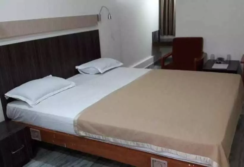 Hotelli Madhuvan International By Amoghraj