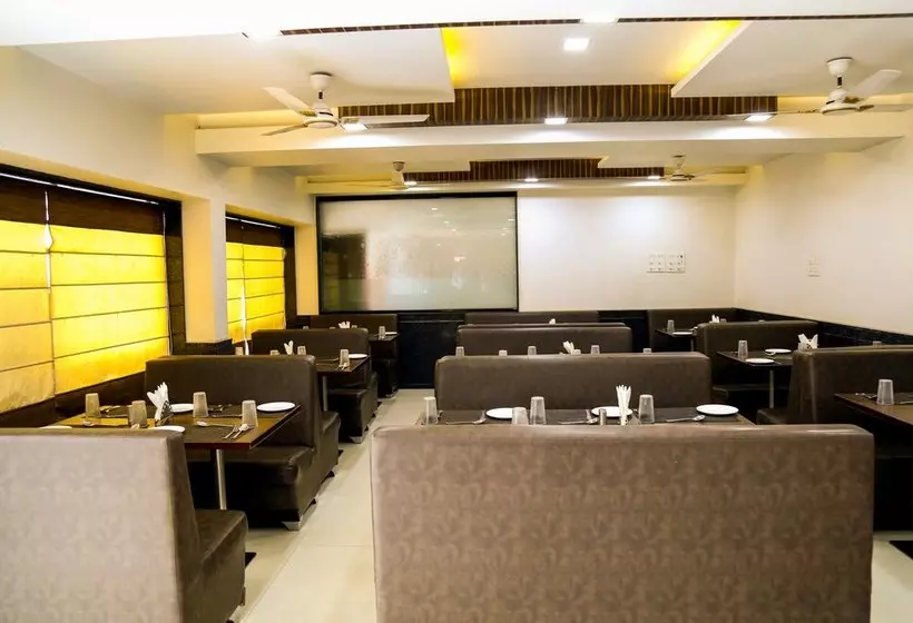 Hotelli Madhuvan International By Amoghraj