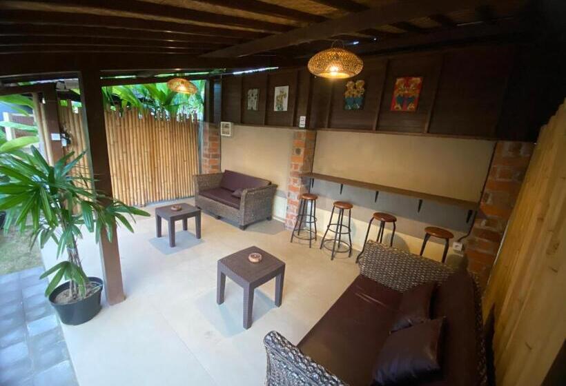 فندق Ubud Backpacker Hostel