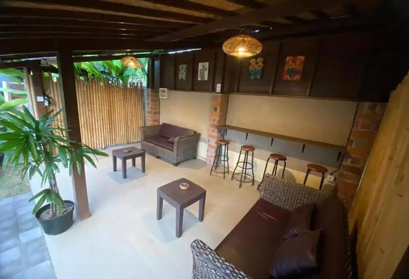 Hotelli Ubud Backpacker Hostel