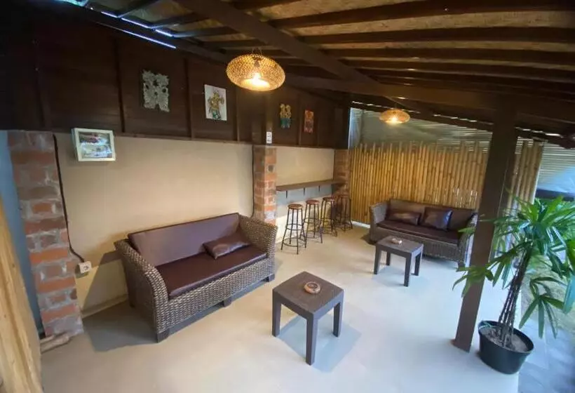 Hotelli Ubud Backpacker Hostel