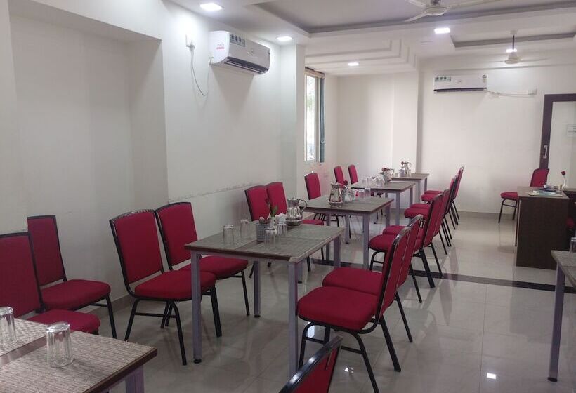 酒店 Tranquil Coast Resorts