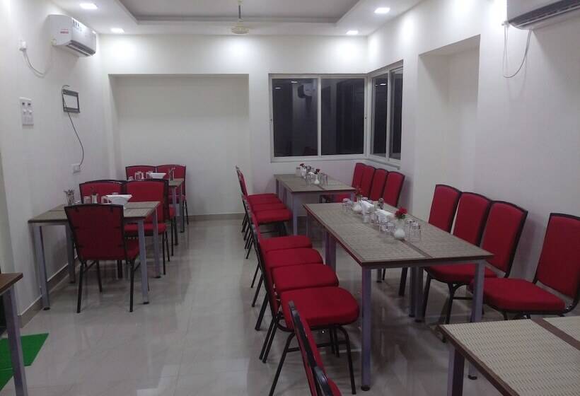 酒店 Tranquil Coast Resorts