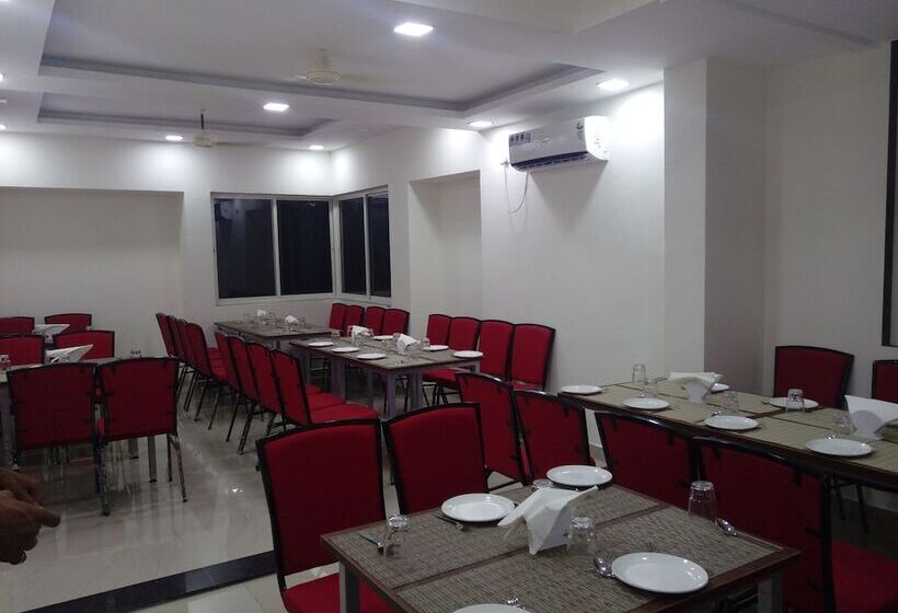 酒店 Tranquil Coast Resorts