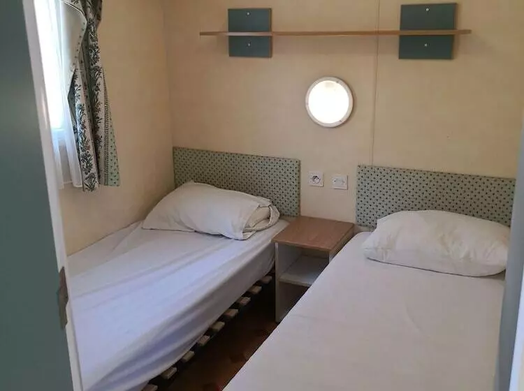 ホテル La Colline Des Ocres Village De Vacances 3 étoiles