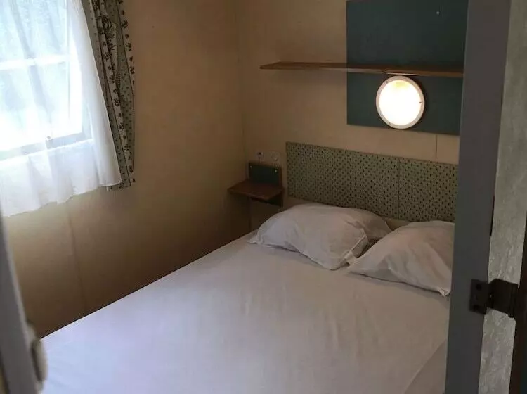 ホテル La Colline Des Ocres Village De Vacances 3 étoiles