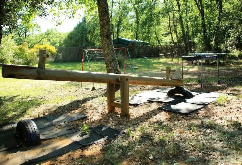 ホテル La Colline Des Ocres Village De Vacances 3 étoiles