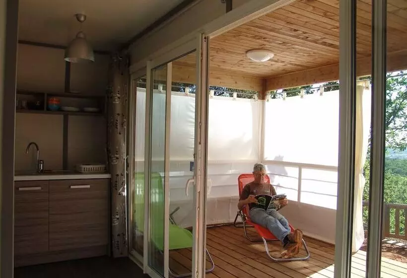 ホテル La Colline Des Ocres Village De Vacances 3 étoiles